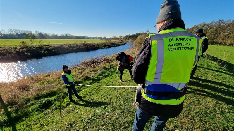 dijkwachtoefening_aan_de_vecht